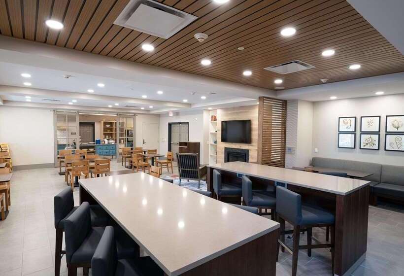 هتل Country Inn & Suites By Radisson, State College Penn State Area , Pa