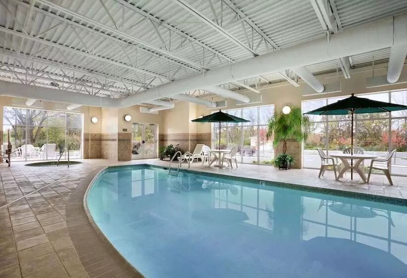 בית מלון כפרי Country Inn & Suites By Radisson, State College Penn State Area , Pa