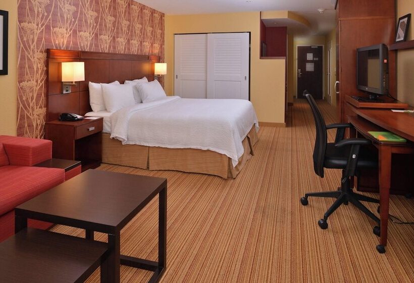 Отель Courtyard Mt. Holly Westampton