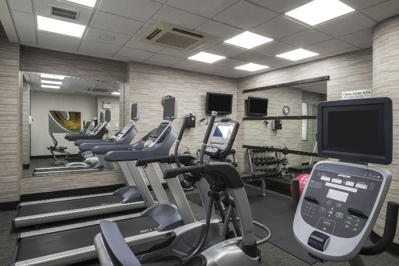 فندق Courtyard By Marriott Tulsa Downtown