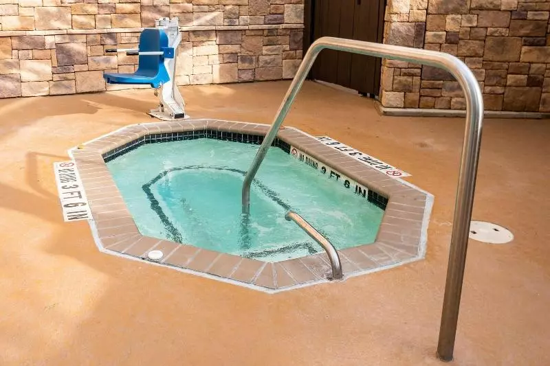 هتل Fairfield Inn & Suites By Marriott San Antonio Downtown/alamo Plaza