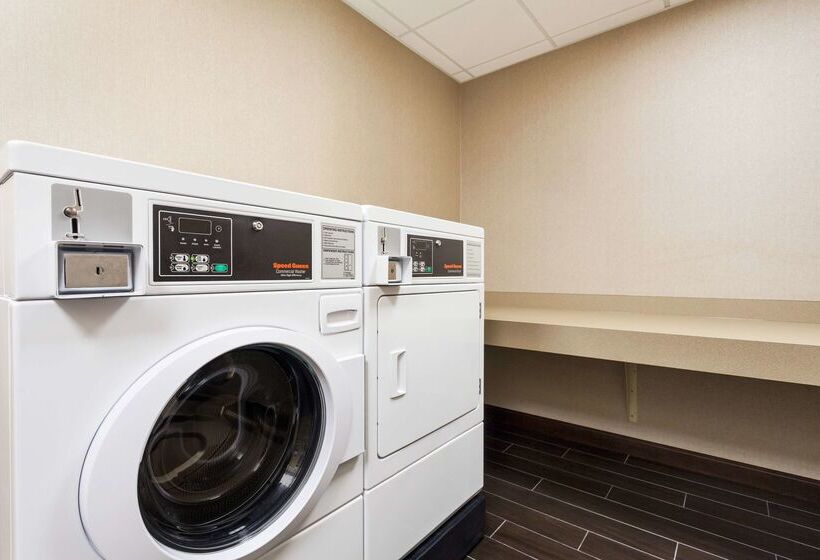 فندق Hampton Inn & Suites Hershey Near The Park