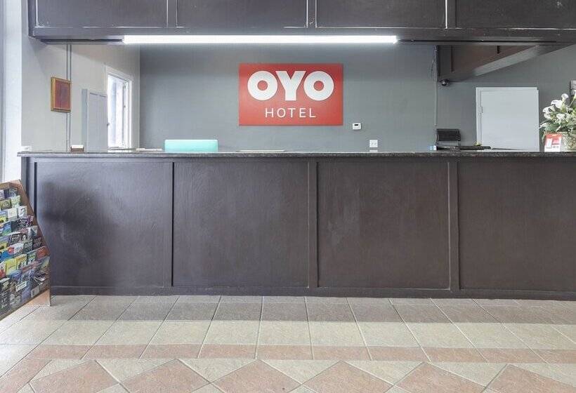 호텔 Howard Johnson Jennings