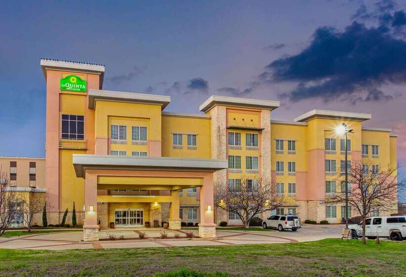 בית מלון כפרי La Quinta Inn & Suites By Wyndham Ft Worth Burleson