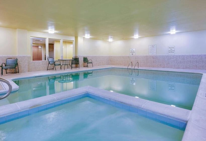 בית מלון כפרי La Quinta By Wyndham Richmond   Kings Dominion