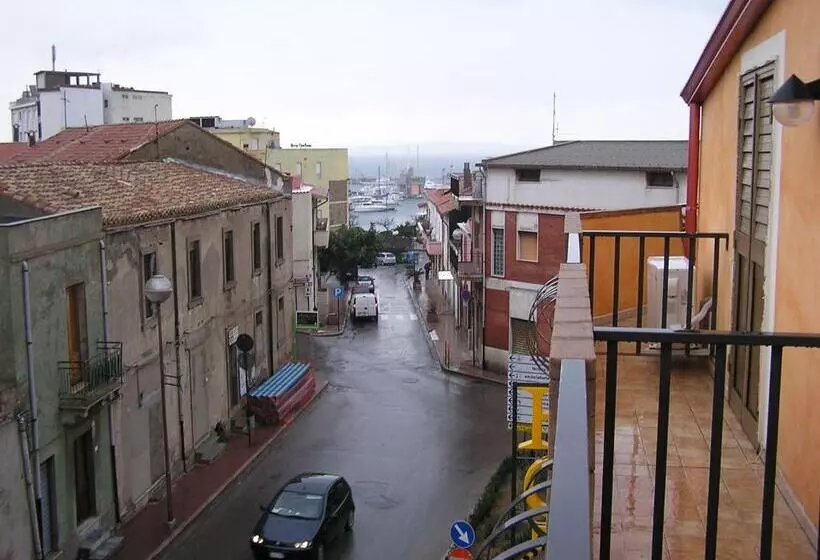 בית מלון כפרי Mistral