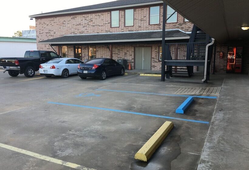 Отель Montigo Inn