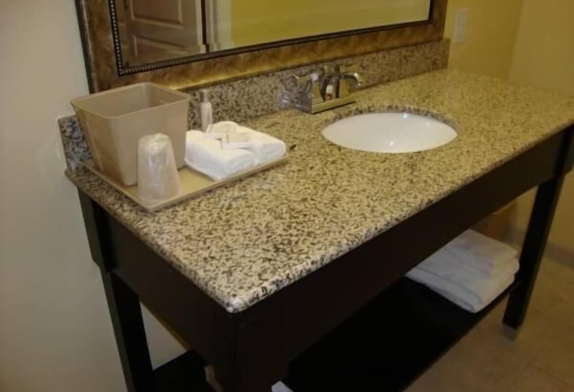 Отель Montigo Inn