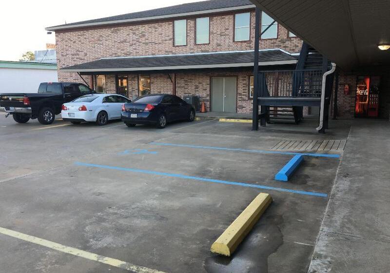 Отель Montigo Inn