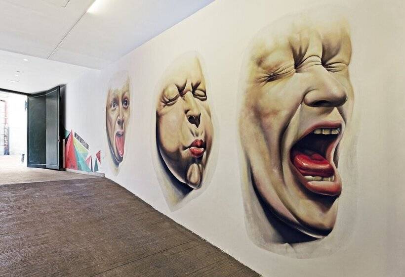 هتل One Shot Prado 23