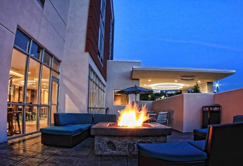 Отель Springhill Suites By Marriott Scranton Montage Mountain