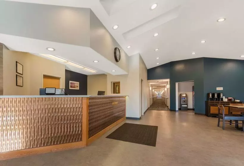 Surestay Plus Hotel By Best Western Highland Poughkeepsie