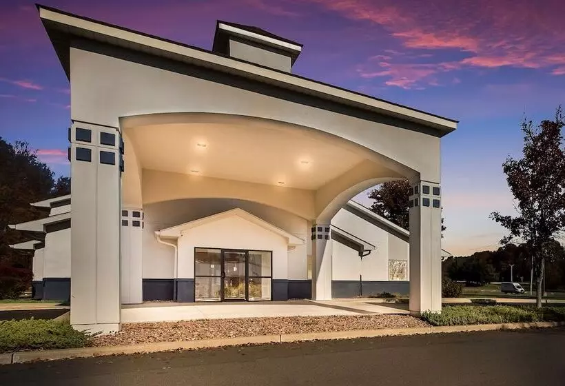 Surestay Plus Hotel By Best Western Highland Poughkeepsie