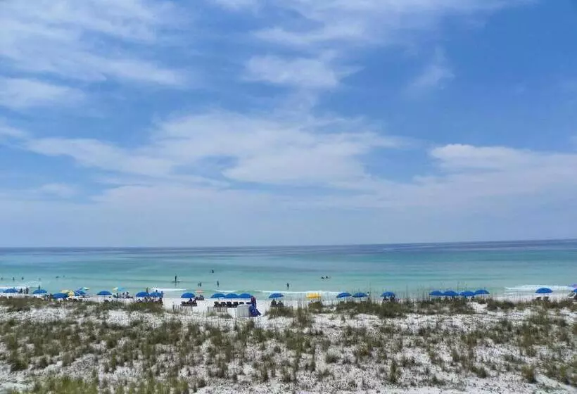 ホテル The Pensacola Beach Resort