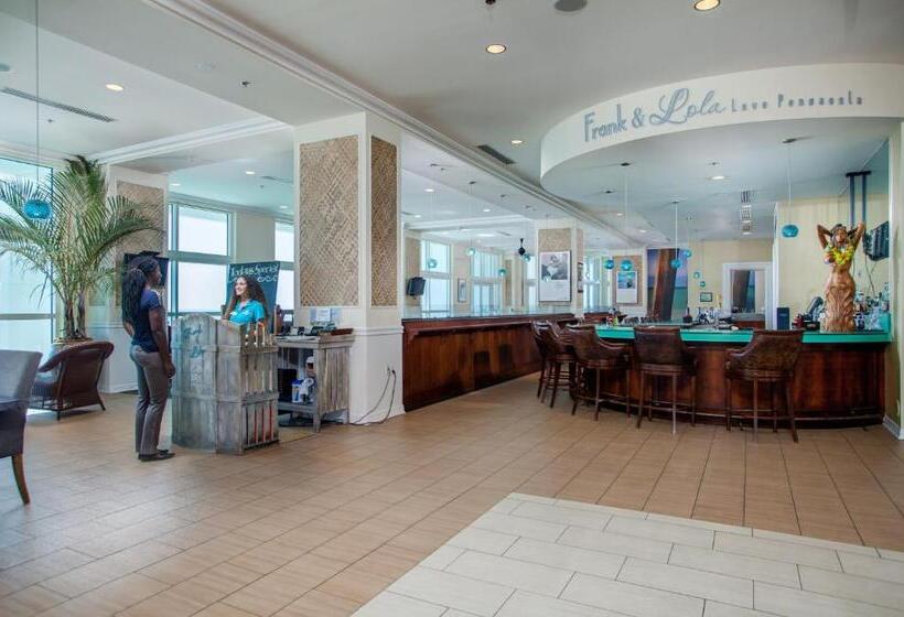 בית מלון כפרי The Pensacola Beach Resort