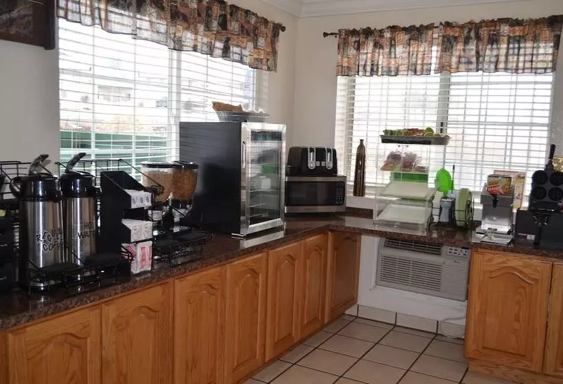 汽车旅馆 National 9 Mount Nebo