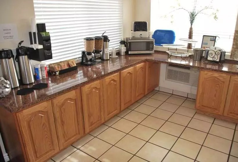 汽车旅馆 National 9 Mount Nebo