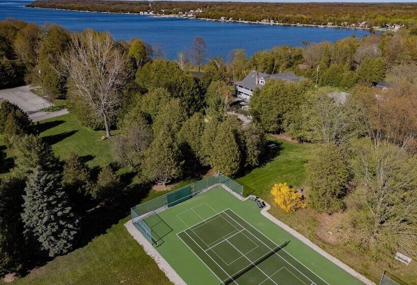 Country House Resort