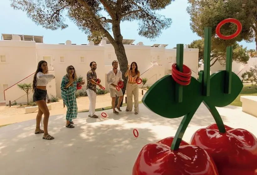 Destino Five Ibiza - 5* Grand Luxe Resort