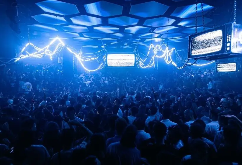 Destino Five Ibiza - 5* Grand Luxe Resort