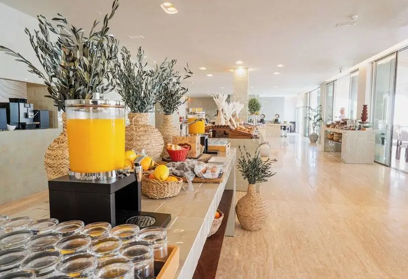 Destino Five Ibiza - 5* Grand Luxe Resort