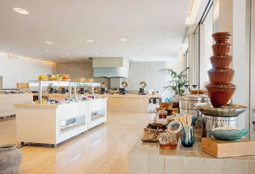 Destino Five Ibiza - 5* Grand Luxe Resort