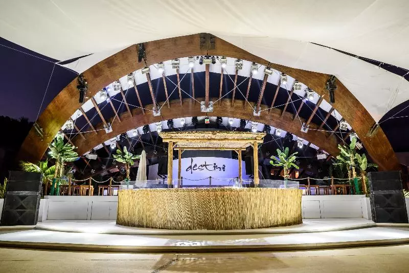 リゾートホテル Destino Pacha Ibiza