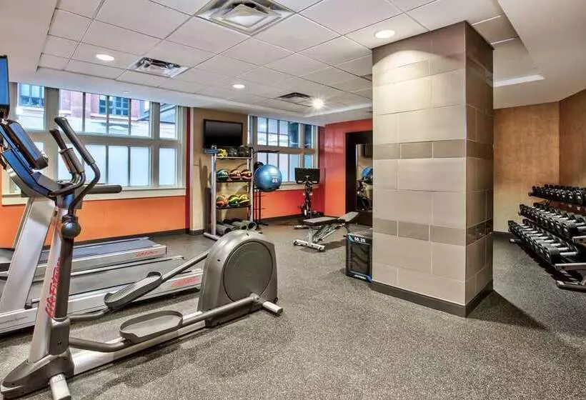 Home2 Suites By Hilton San Antonio Downtown Riverwalk, Tx