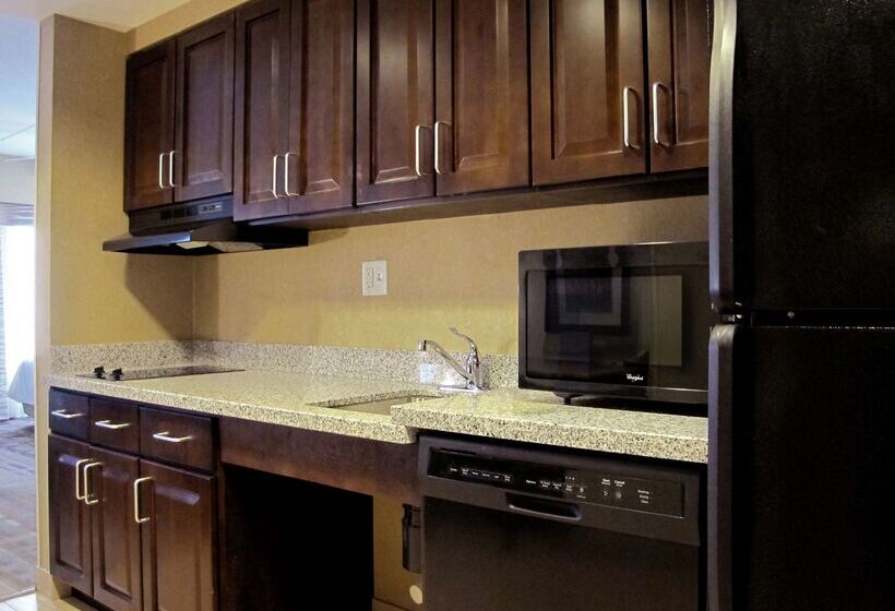 Homewood Suites By Hilton Coralville  Iowa River Landing