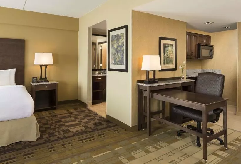 Homewood Suites By Hilton Coralville  Iowa River Landing