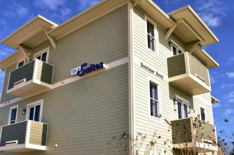 Отель 30a Inn & Suites