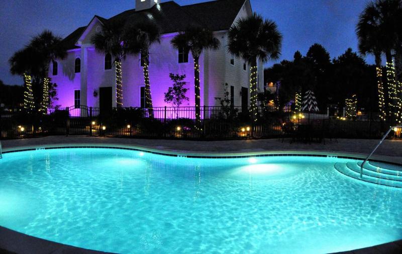 ホテル 30a Inn & Suites