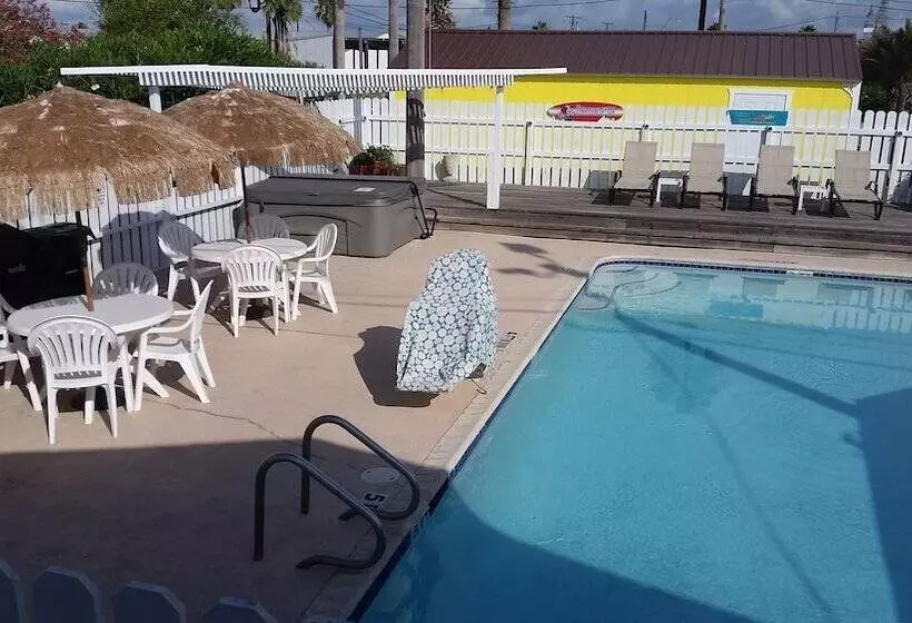 هتل Amelia's Landing