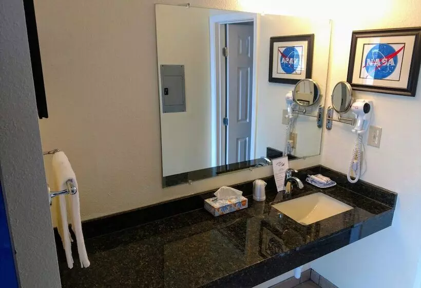 هتل Amelia's Landing