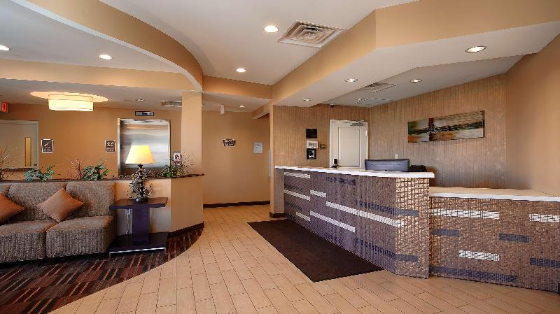 فندق Best Western Plus College Park