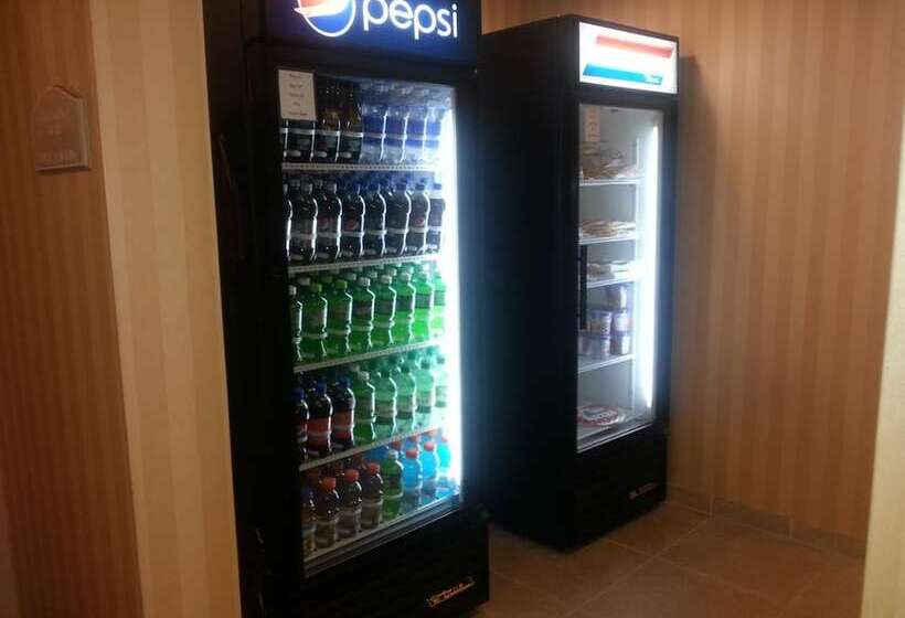 酒店 Cobblestone Inn & Suites Bloomfield