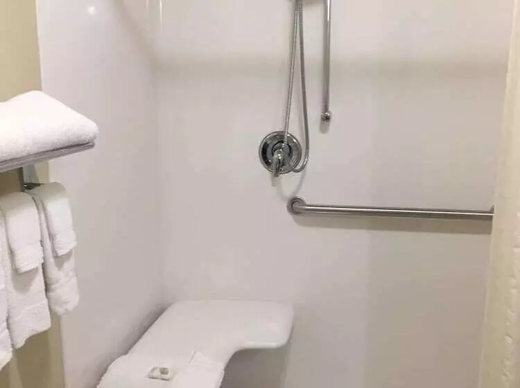 酒店 Cobblestone Inn & Suites  Bloomfield