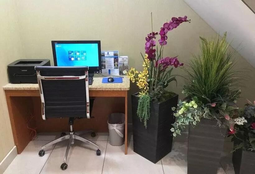 Corona Hotel New York Laguardia Airport