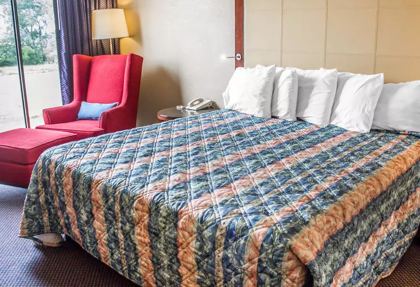 호텔 Days Inn Clearfield