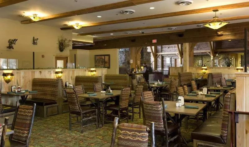 酒店 Hope Lake Lodge & Indoor Waterpark