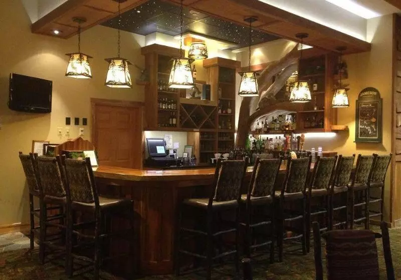 酒店 Hope Lake Lodge & Indoor Waterpark