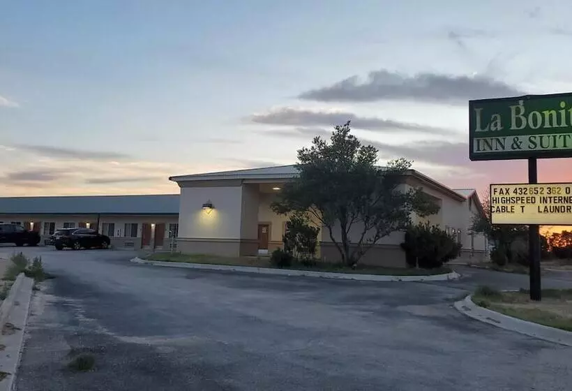 ホテル La Bonita Inn & Suites   Mccamey