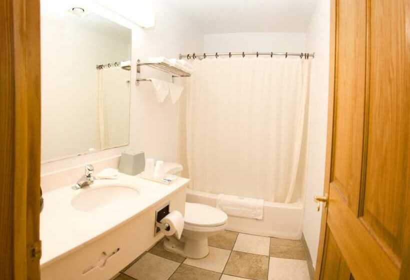 فندق North Country Inn & Suites