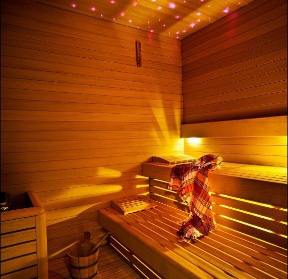 ホテル Ramada Plaza By Wyndham Istanbul Tekstilkent