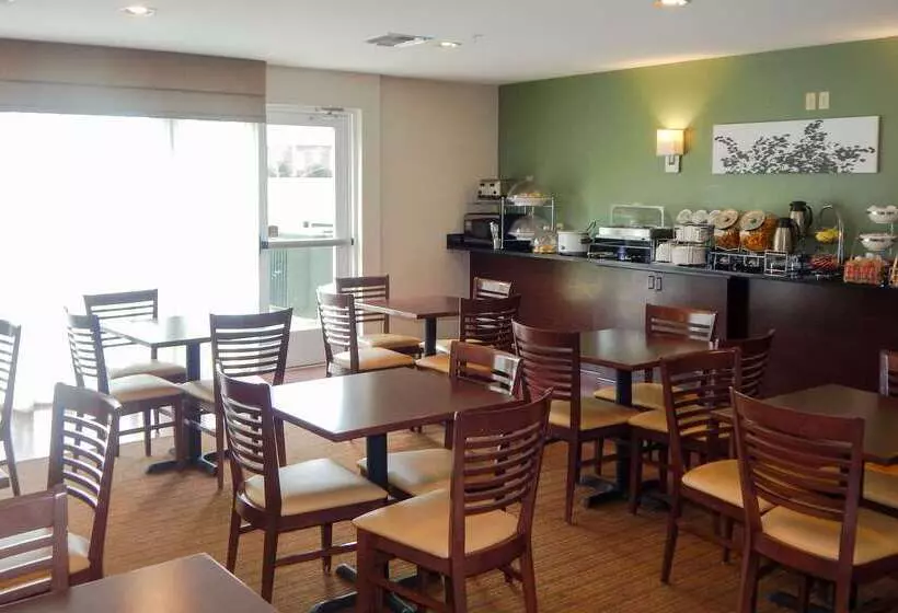 호텔 Sleep Inn & Suites Near Liberty Place I65