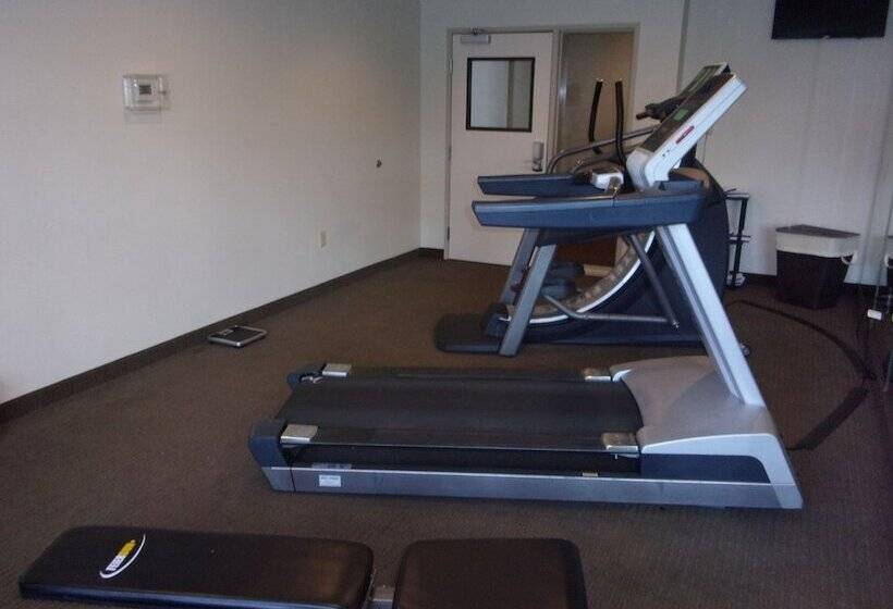 בית מלון כפרי Sleep Inn & Suites Near Liberty Place I65