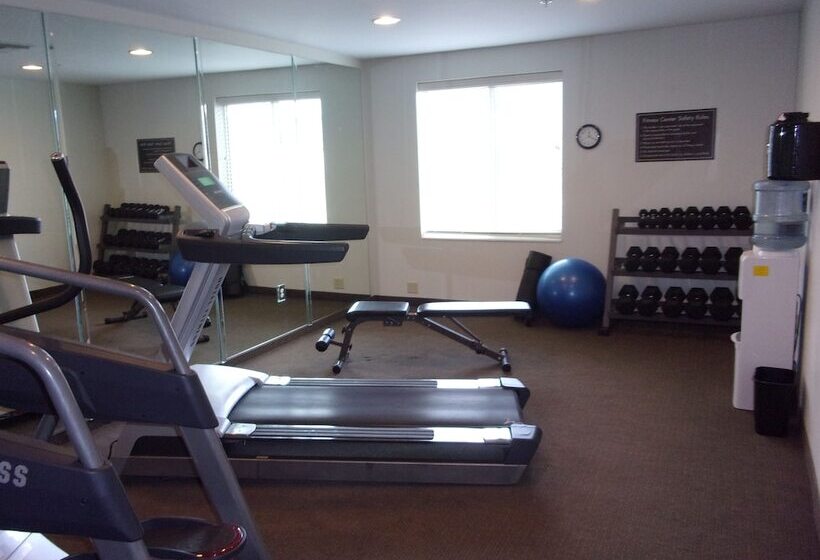 בית מלון כפרי Sleep Inn & Suites Near Liberty Place I65