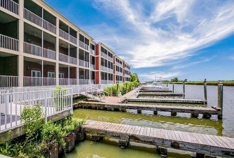 Water Street Hotel & Marina, Ascend Hotel Collection