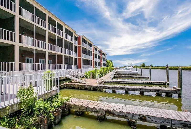 Water Street Hotel & Marina, Ascend Hotel Collection