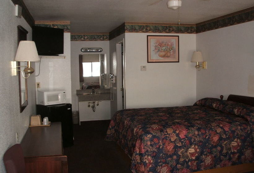 Мотель Camlot Inn